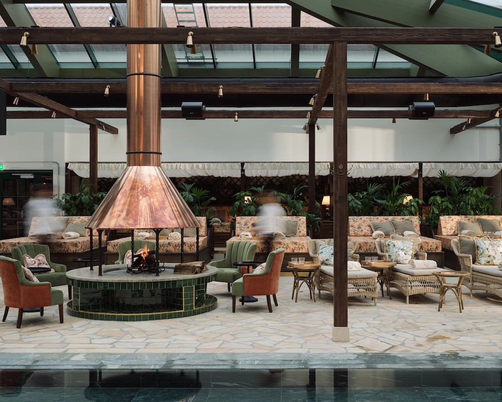 Maryhill Estate – Pool Clib6